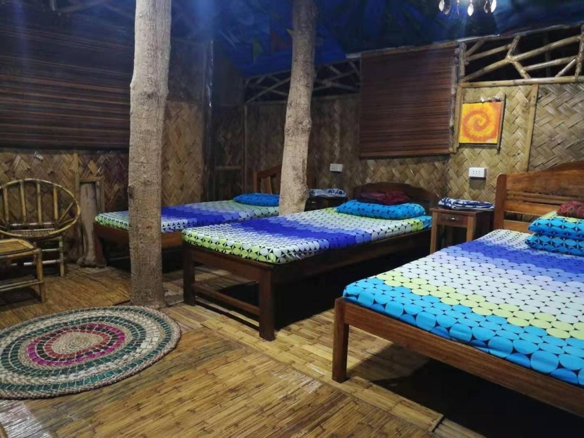 Bamboo Nest Hotel Puerto Princesa Bagian luar foto